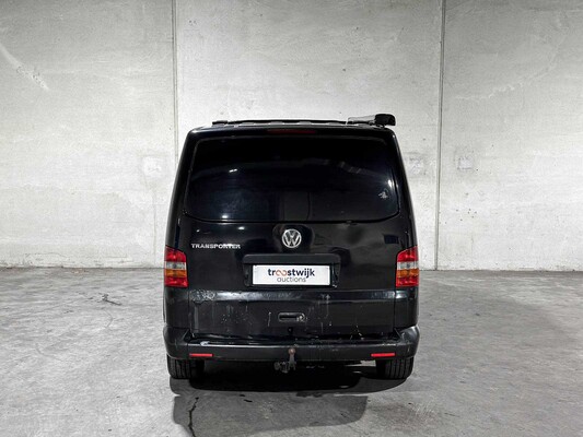 Volkswagen Transporter CAMPER Kombi 2.5 TDI 340 Trendline 131pk 2005, JZJ-68-S Youngtimer