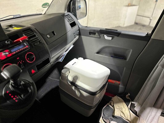 Volkswagen Transporter CAMPER Kombi 2.5 TDI 340 Trendline 131pk 2005, JZJ-68-S Youngtimer