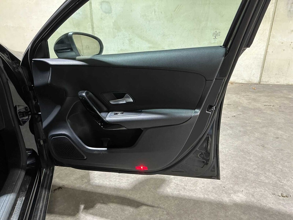 Mercedes-Benz A180 d 7G-DCT Business Solution A-Klasse 116pk 2020 (Origineel-NL+1e eigenaar), H-772-KD