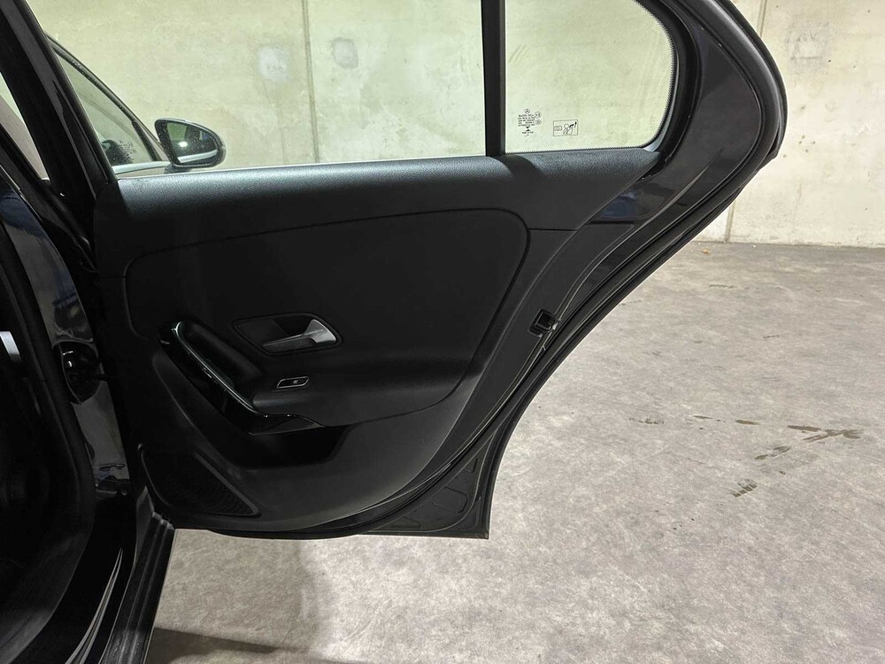 Mercedes-Benz A180 d 7G-DCT Business Solution A-Klasse 116pk 2020 (Origineel-NL+1e eigenaar), H-772-KD