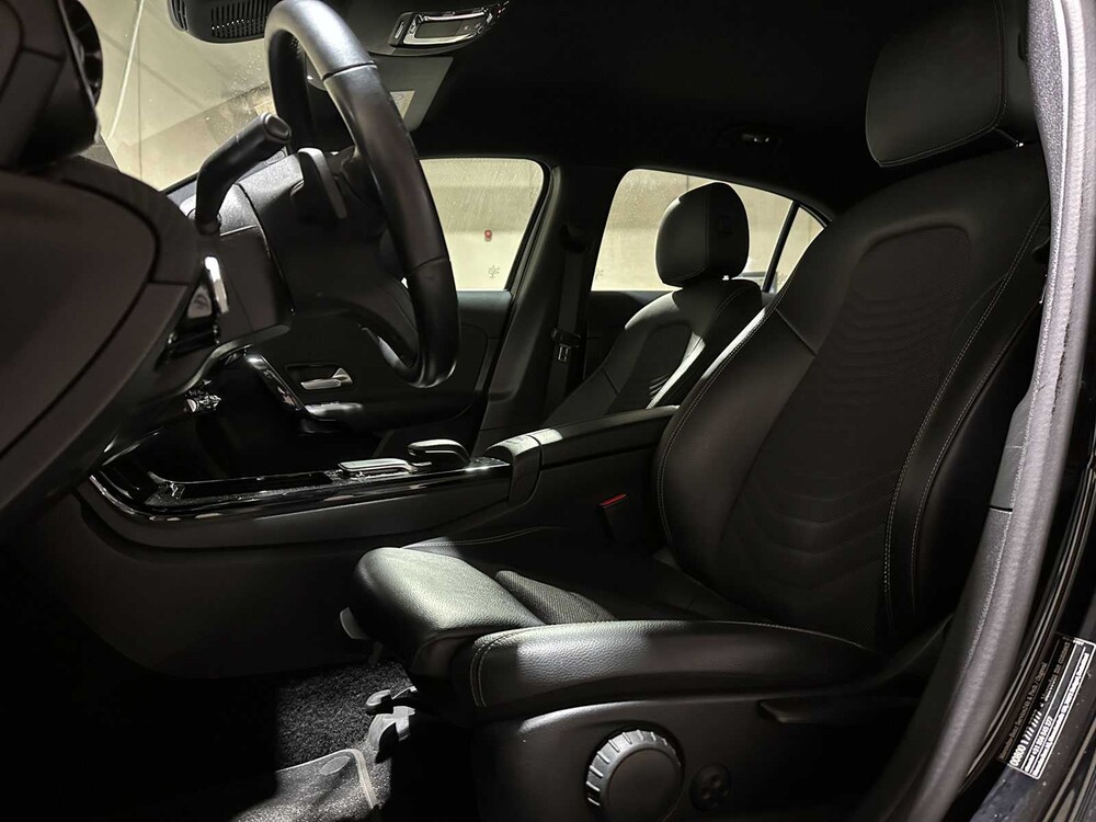 Mercedes-Benz A180 d 7G-DCT Business Solution A-Klasse 116pk 2020 (Origineel-NL+1e eigenaar), H-772-KD