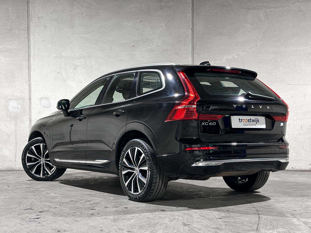 Volvo XC60 2.0 T6 Plug-in hybrid AWD Core Bright 253pk 2023 (Origineel-NL+1e eigenaar), S-190-RP