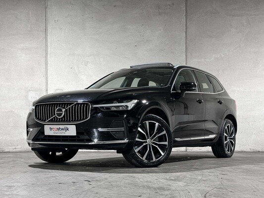 Volvo XC60 2.0 T6 Plug-in hybrid AWD Core Bright 253pk 2023 (Origineel-NL+1e eigenaar), S-190-RP