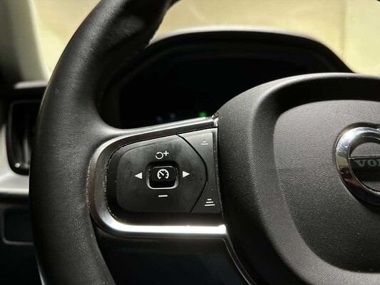 Volvo XC60 2.0 T6 Plug-in hybrid AWD Core Bright 253pk 2023 (Origineel-NL+1e eigenaar), S-190-RP