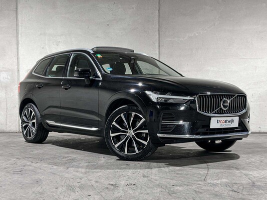 Volvo XC60 2.0 T6 Plug-in hybrid AWD Core Bright 253pk 2023 (Origineel-NL+1e eigenaar), S-190-RP