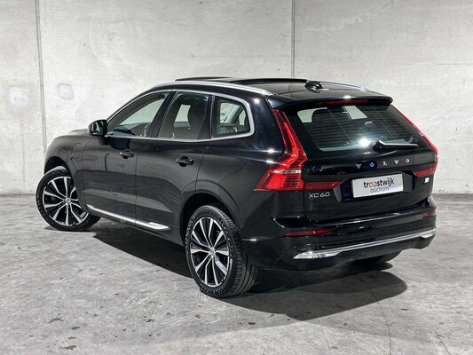 Volvo XC60 2.0 T6 Plug-in hybrid AWD Core Bright 253pk 2023 (Origineel-NL+1e eigenaar), S-190-RP