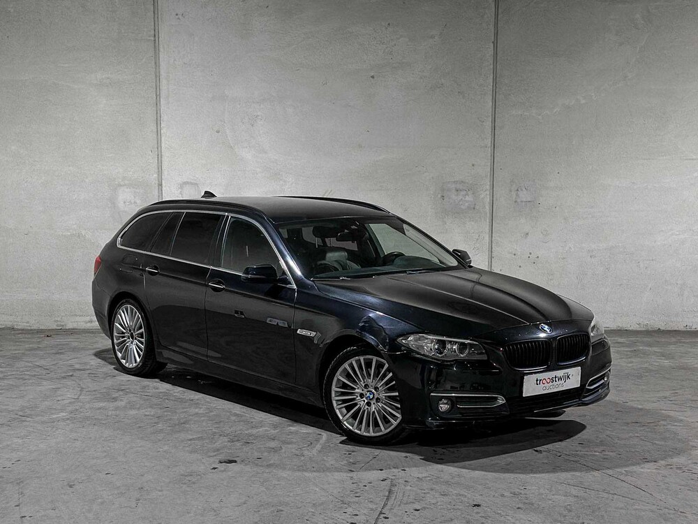 BMW 520d Touring M Sport Edition 190pk 2015 5-serie, ZV-643-T
