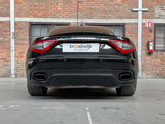 Maserati GranTurismo 4.7 V8 460pk 2016