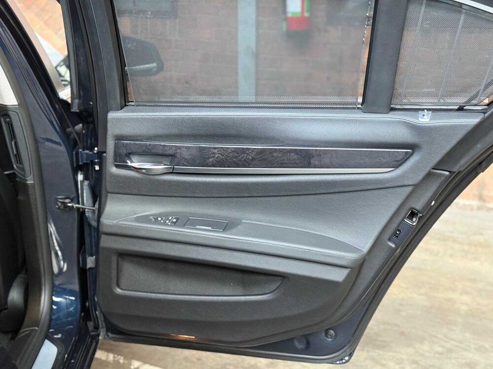 BMW ActiveHybrid7 F04 4.4 V8 465pk 2011, HZR-14-F