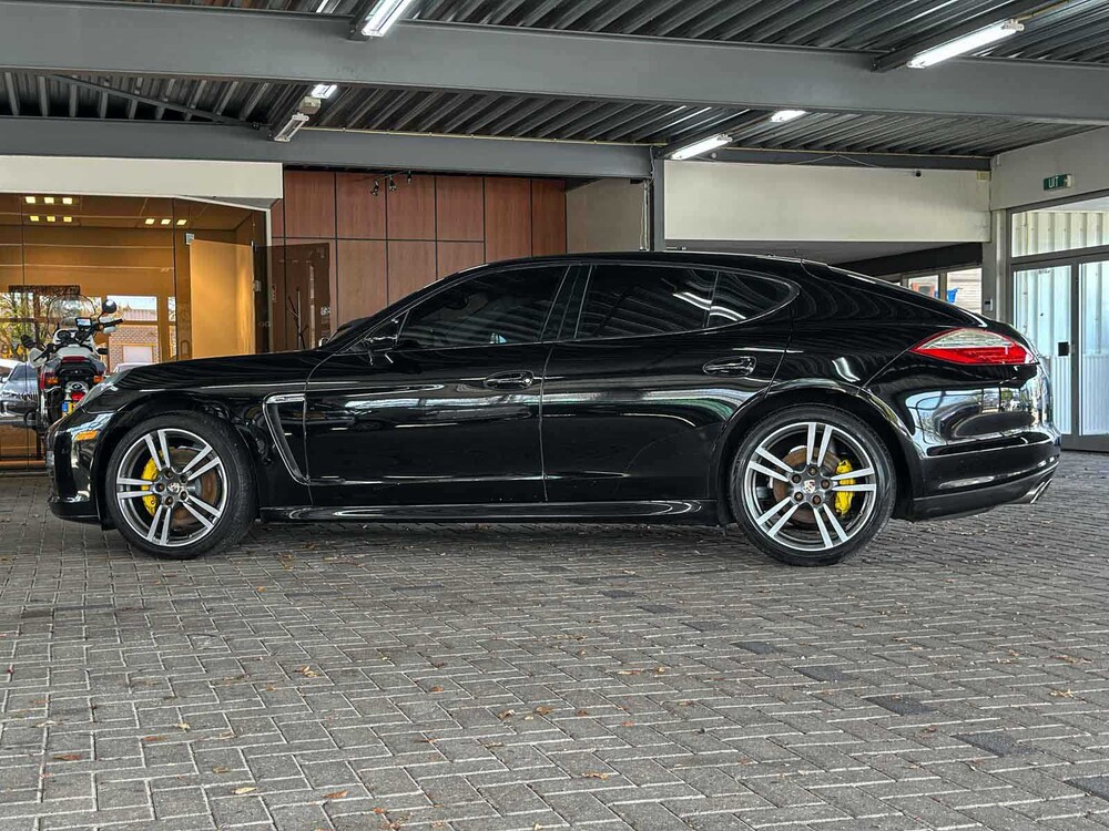 Porsche Panamera S 4.8 V8 405pk 2012