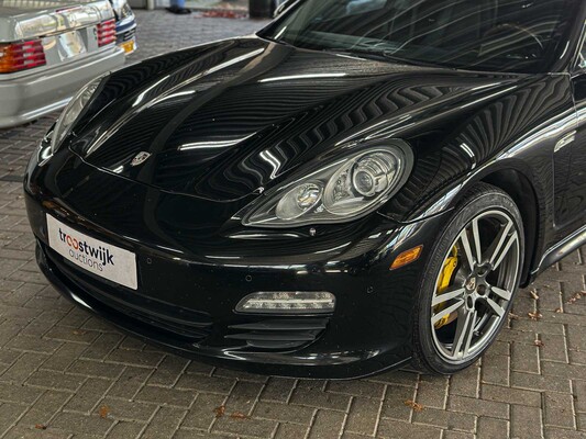 Porsche Panamera S 4,8 V8 405 PS 2012