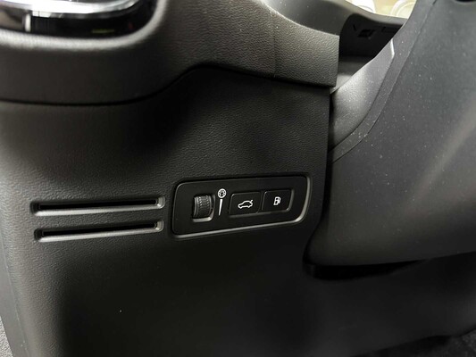 Volvo XC40 Recharge T4 INSCRIPTION EXPRESSION 129pk 2021 (Origineel-NL+1e eigenaar), K-649-LG