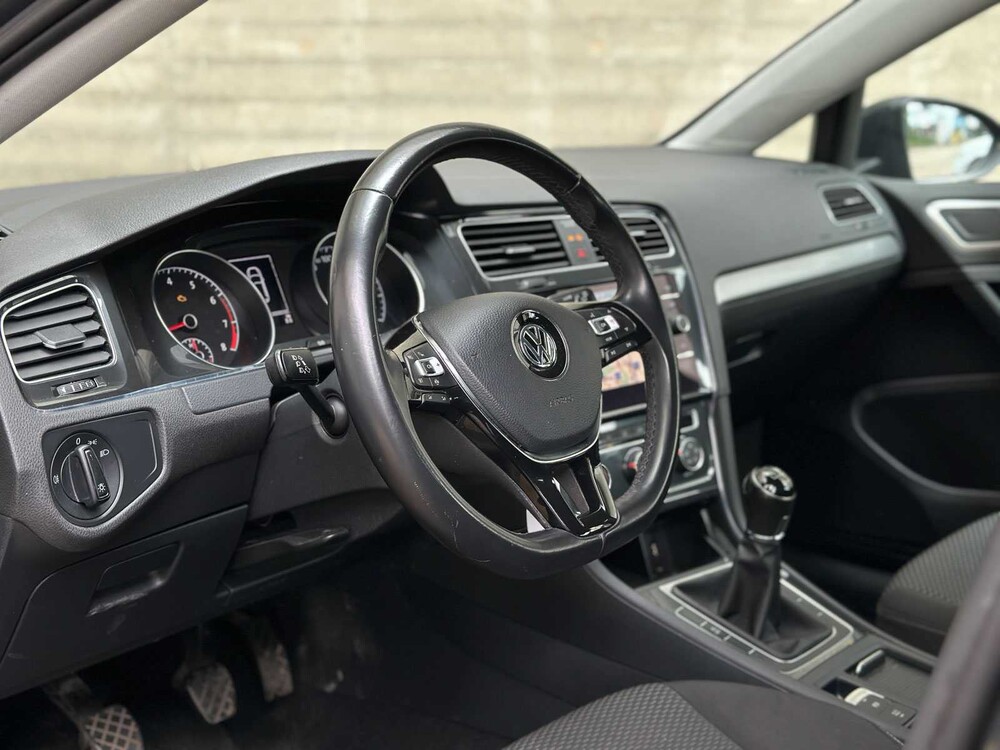 Volkswagen Golf 1.0 TSI Trendline 116pk 2019, HKL-64-J