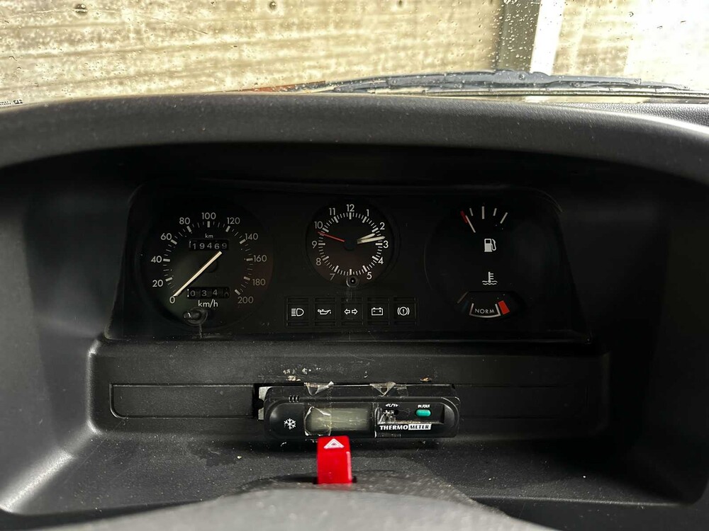 Ford Transit 100D KAMPEERAUTO 69pk 1992 Camper (Origineel-NL), DZ-NN-77