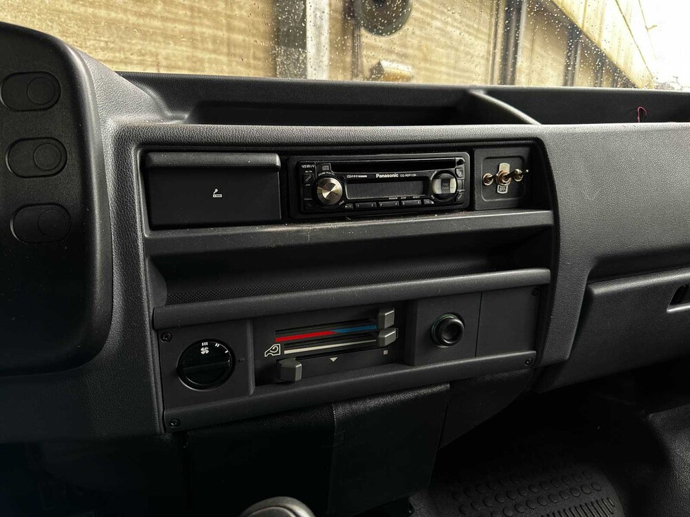 Ford Transit 100D KAMPEERAUTO 69pk 1992 Camper (Origineel-NL), DZ-NN-77