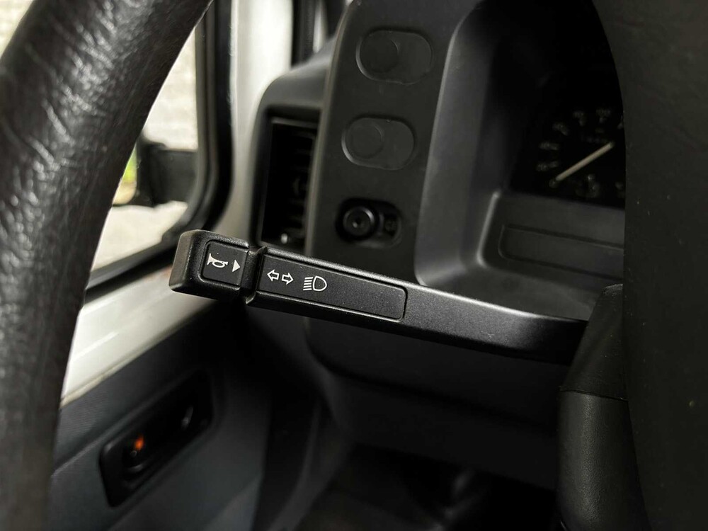 Ford Transit 100D KAMPEERAUTO 69pk 1992 Camper (Origineel-NL), DZ-NN-77