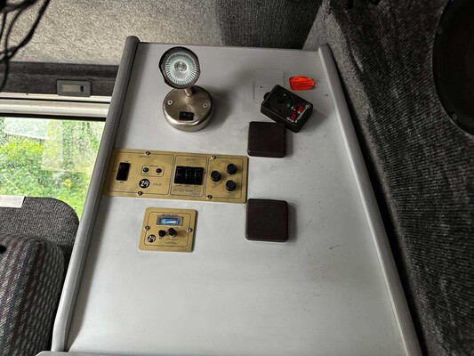 Ford Transit 100D KAMPEERAUTO 69pk 1992 Camper (Origineel-NL), DZ-NN-77