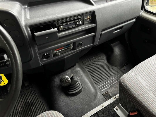 Ford Transit 100D KAMPEERAUTO 69pk 1992 Camper (Origineel-NL), DZ-NN-77