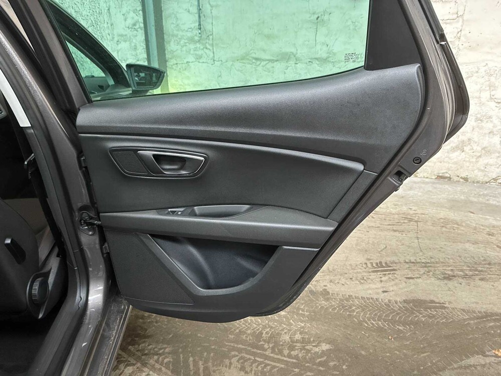 SEAT Leon 1.4 EcoTSI FR Connect 150 PS 2016, G-727-KT