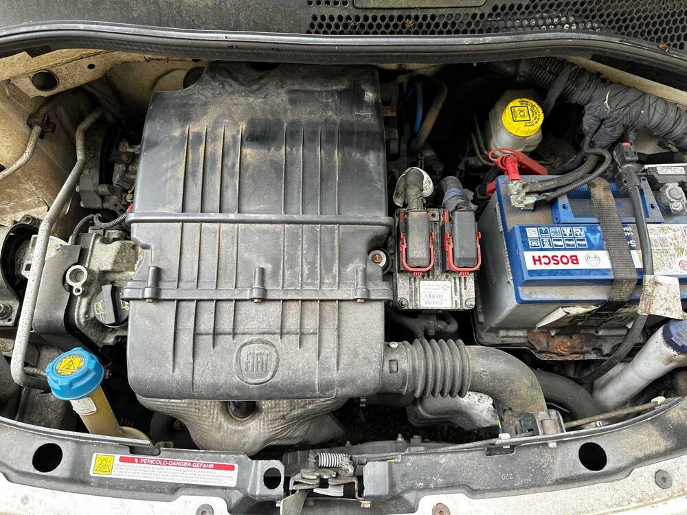 Fiat 500 C 1,2 Rock 69 PS 2010 (Original-NL) Automatik, 60-LTR-3