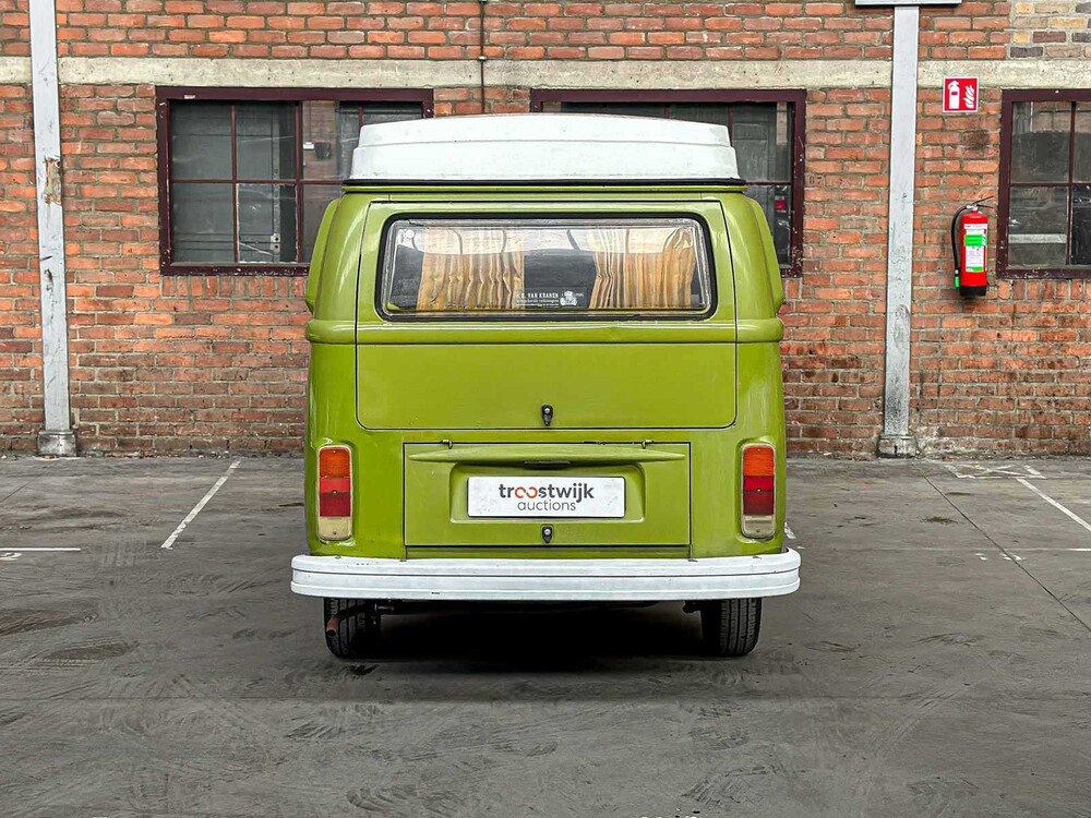 Volkswagen 23 Kampeerauto 1977, 00-SL-64 Camper