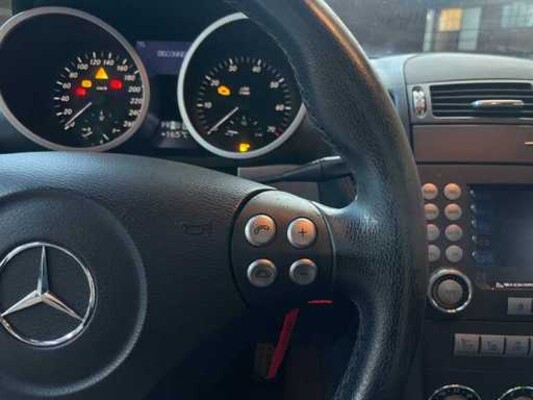 Mercedes-Benz SLK350 3,5 V6 272 PS 2005 AIRSCARF Youngtimer SLK-Klasse