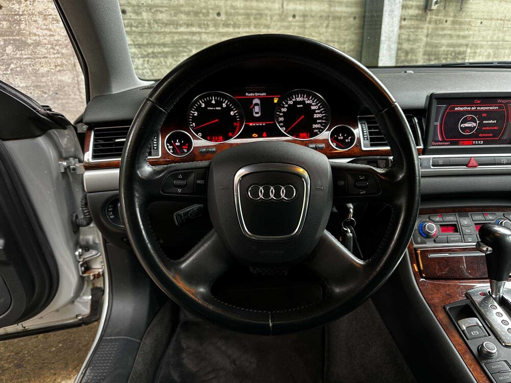 Audi A8 4.2 V8 Quattro Pro Line 349pk 2007 (Origineel-NL), 81-XB-RK