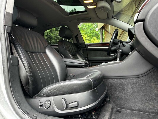 Audi A8 4.2 V8 Quattro Pro Line 349pk 2007 (Origineel-NL), 81-XB-RK