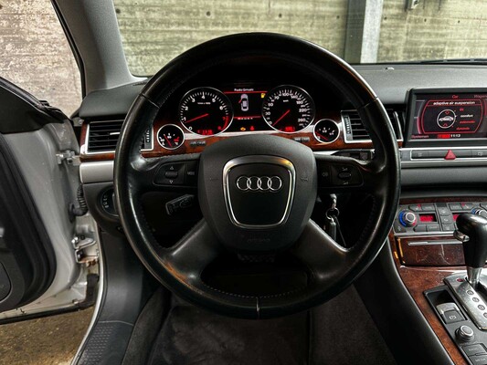 Audi A8 4.2 V8 Quattro Pro Line 349pk 2007 (Origineel-NL), 81-XB-RK