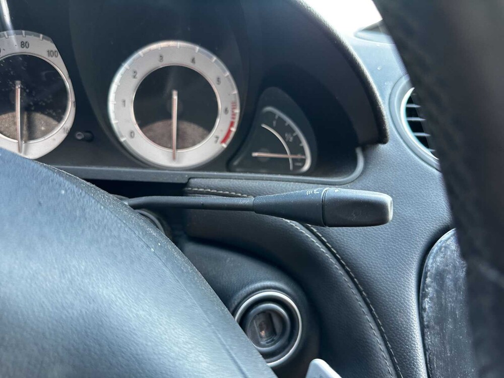 Mercedes-Benz SL550 5.5 V8 R23 388hp 2011 SL-Class