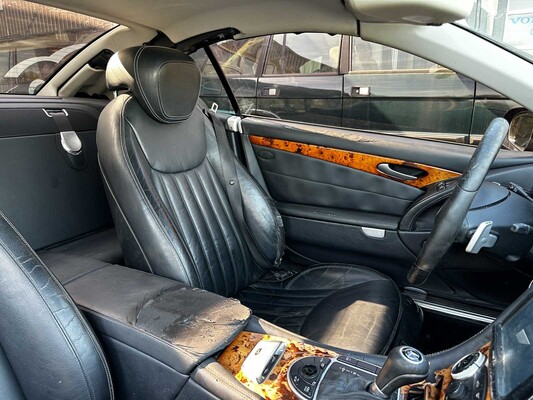 Mercedes-Benz SL550 5.5 V8 R23 388hp 2011 SL-Class