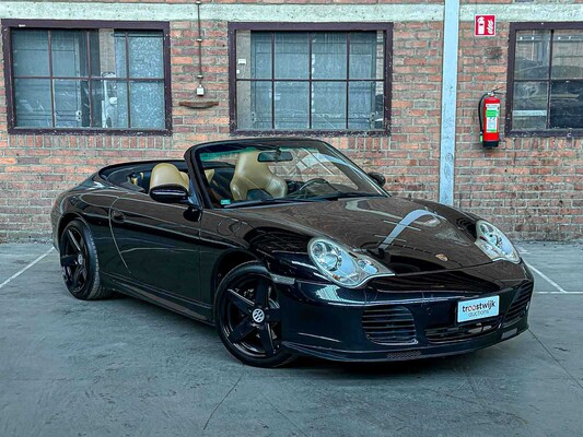 Porsche 911 Carrera Cabriolet 3.6 996 320pk 2004 HANDGESCHAKELD -Youngtimer-
