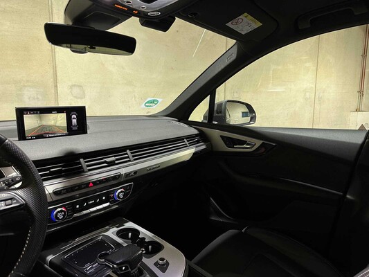 Audi Q7 3.0 TDI V6 e-tron Quattro Sport S-Line 258hp 2016 (Original-NL & 1st Owner) Plug-In Hybrid, NB-194-Z (VAT CAR)
