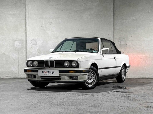 Luxury, sports and classic cars te Tiel