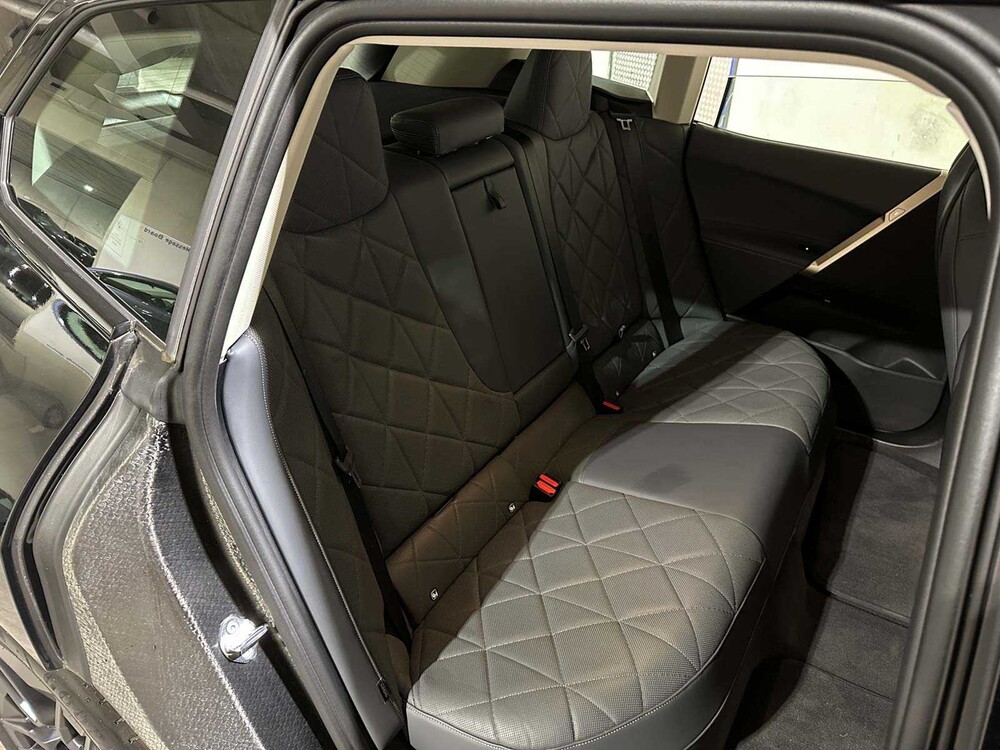 BMW iX xDrive40 Executive 77 kWh 326 PS 2023 (Original-NL), T-756-HD