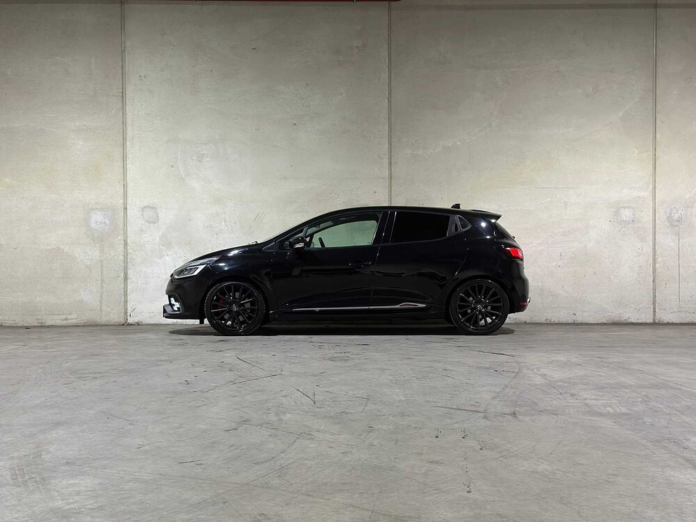 Renault Clio 1.6 R.S. Trophy 220pk 2016, K-787-PD
