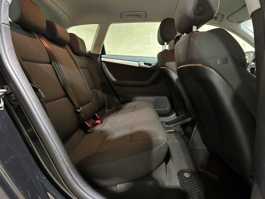 Audi A3 Sportback 1.8 TFSI Quattro Ambition Business Edition 160 PS 2011 (Original-NL), 04-RBV-3