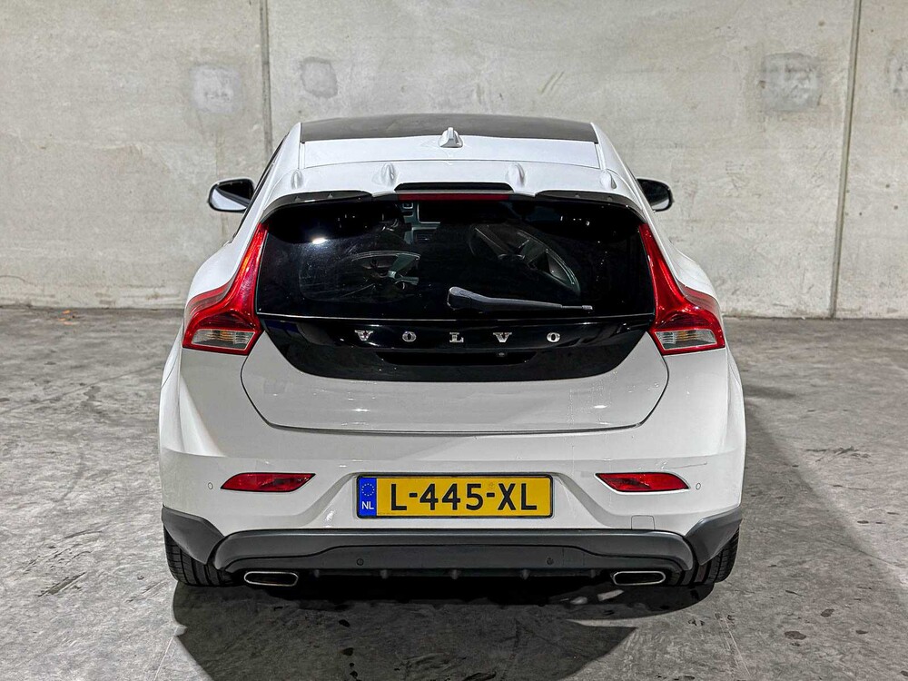 Volvo V40 2.0 D3 Summum 148pk 2012, L-445-XL