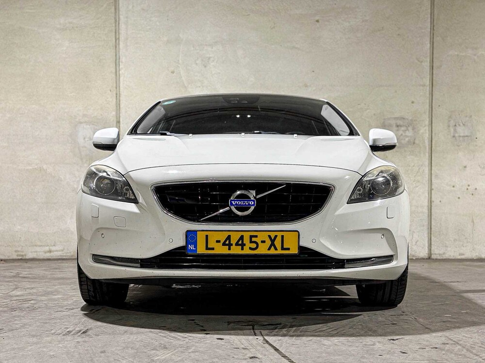 Volvo V40 2.0 D3 Summum 148pk 2012, L-445-XL