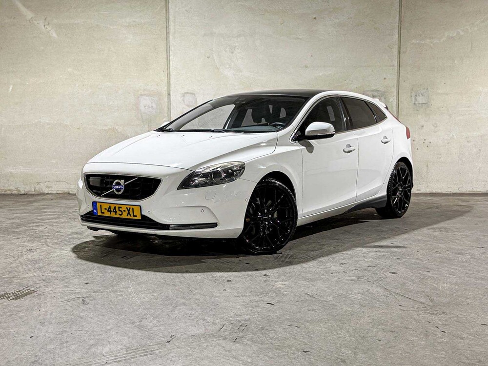 Volvo V40 2.0 D3 Summum 148pk 2012, L-445-XL