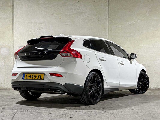 Volvo V40 2.0 D3 Summum 148pk 2012, L-445-XL