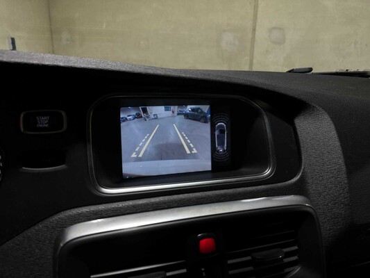 Volvo V40 2.0 D3 Summum 148pk 2012, L-445-XL