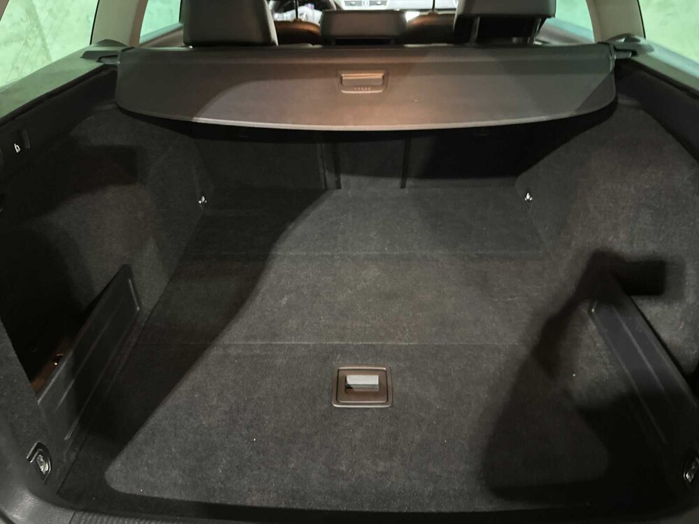 Volkswagen Passat Variant 1.8 TSI Highline 160pk 2011 (Origineel-NL), 71-RPV-9