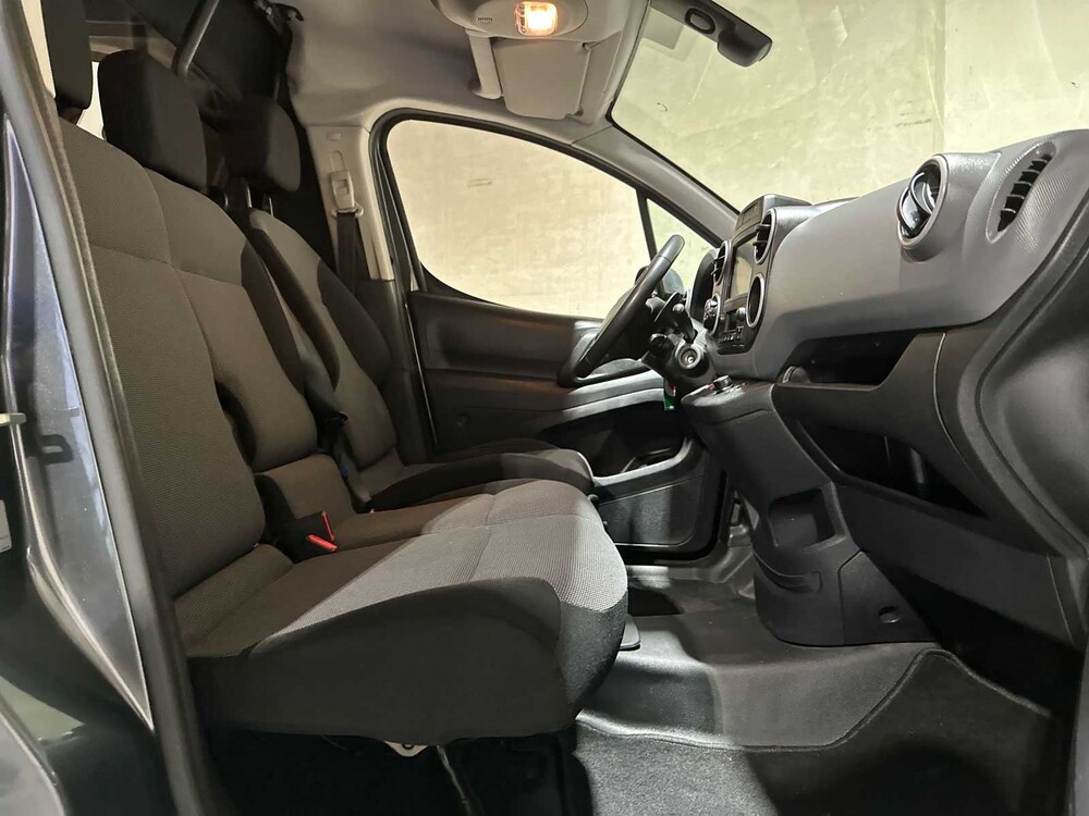 Peugeot Partner 120 1.6 BlueHDi 100 L1 Premium Pack S&S 99pk 2018 (Origineel-NL), V-723-NZ