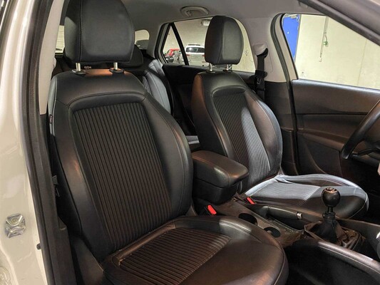 Fiat Tipo Kombi 1,4 T 16v S-Design 120 PS 2018 (Original-NL), TG-666-L