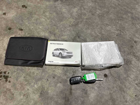 Kia Niro 1.6 GDi Hybrid DynamicLine 141pk 2018 (Origineel-NL + 1e eigenaar), SK-042-G