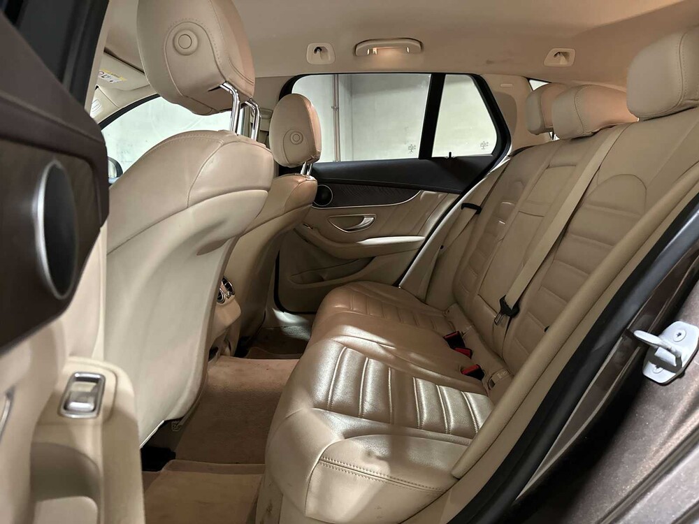 Mercedes-Benz C350 e Estate Lease Edition 279 PS 2015 (Original-NL) C-Klasse, HD-635-L 