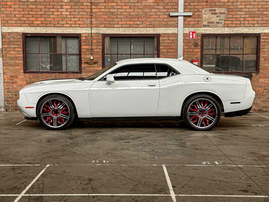 Dodge Challenger SXT 3.6 V6 305 PS 2016