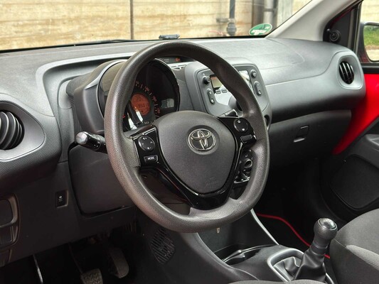 Toyota Aygo 1.0 VVT-i x 69pk 2018, KKX-65-L