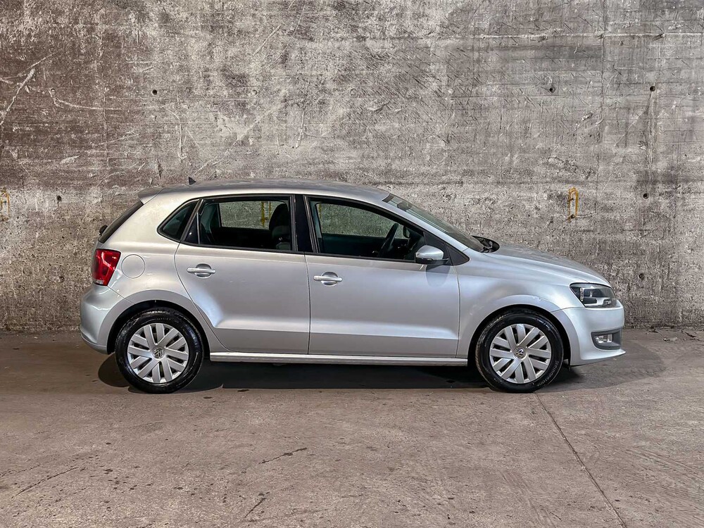 Volkswagen Polo 1.4-16V Comfortline 86pk 2011 (Origineel-NL), 96-RFG-3